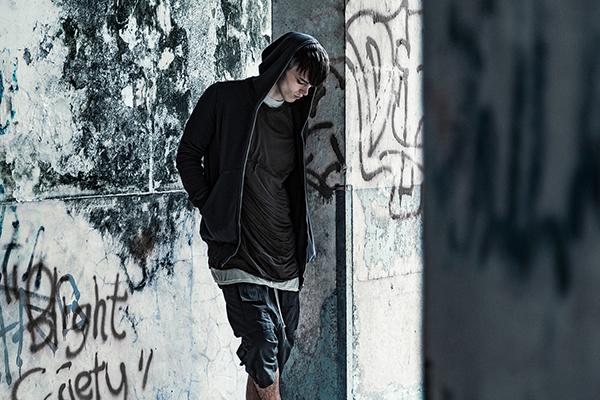rick-owens-drkshdw-2016-spring-summer-collection-06.jpg